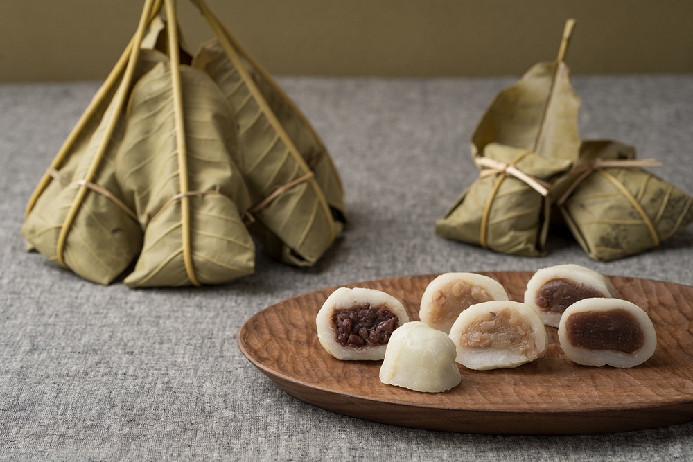 木曽の初夏限定の和菓子  「朴葉巻き」を味わう