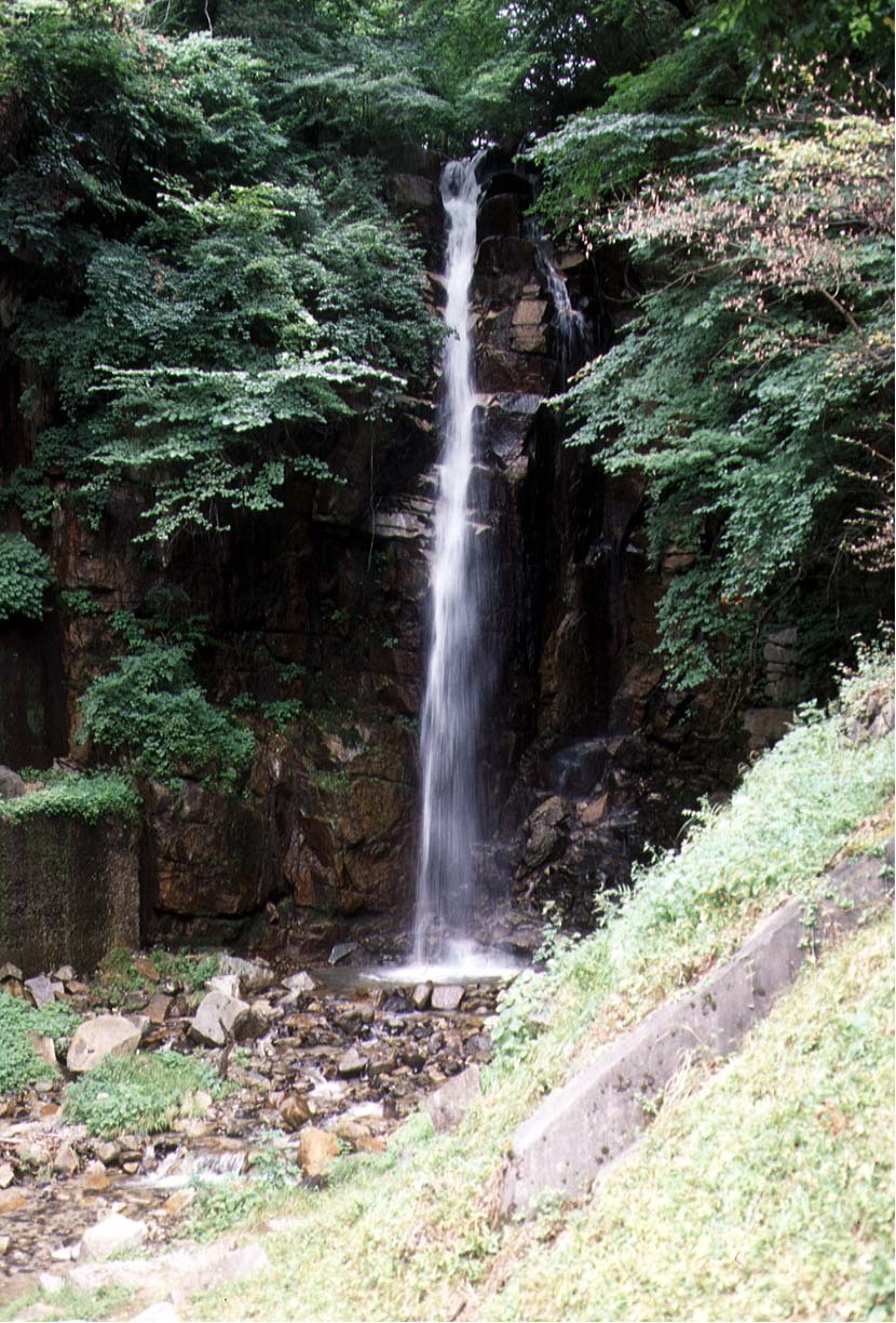 小野の滝